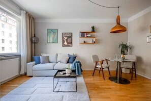 Books - The Best Apartment in Stylish Sodermalm Stockholm (Stockholm)