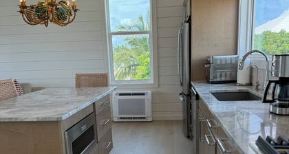 Abaco Bahamas New Luxury Resort! 1BR/1BA Marina Villa #6 w/ Sea to Ocean views!