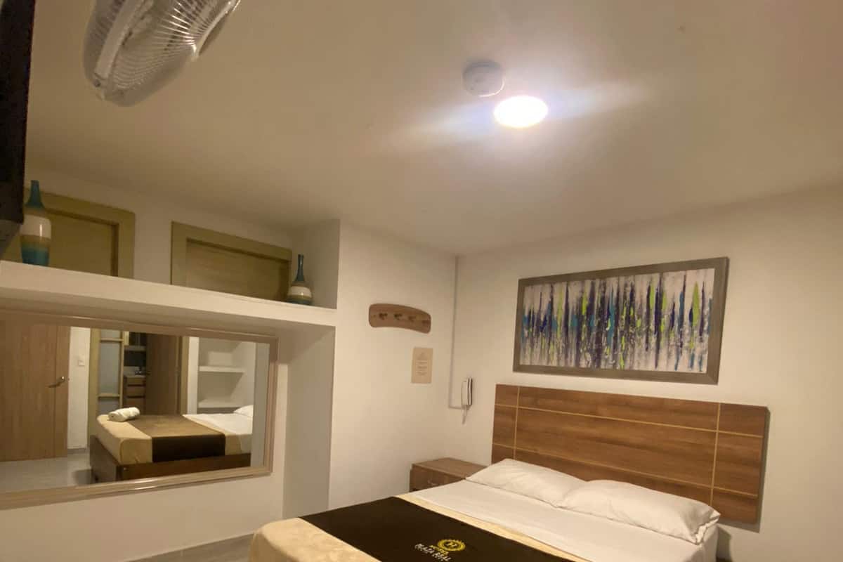 Deluxe Double Room | WiFi (free)