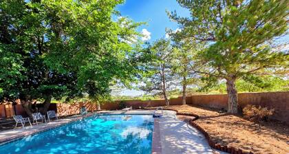 3BR 2.5Bath Villa in Corrales/Rio Rancho NM central AC/heat,LG pool,free parking