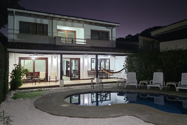 Piscina all'aperto