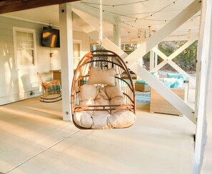 Terrace/patio - Tranquil Beachside Retreat-Nature Lover’s Dream! Fort Morgan, AL (Gulf Shores)