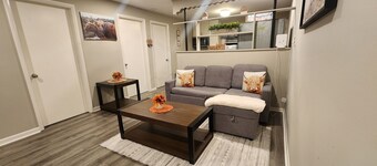 Cozy 2-bedroom apartment on the Conestoga River in central Lancaster.