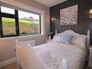 1 Schlafzimmer, WLAN, Bettwäsche