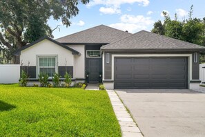 Exterior - Staycation Station (Tampa)