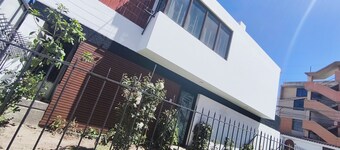 Central and Cozy Lodging