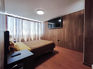 8 chambres, Wi-Fi, draps fournis