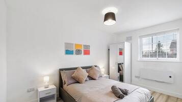 1 bedroom, iron/ironing board, free WiFi, bed sheets