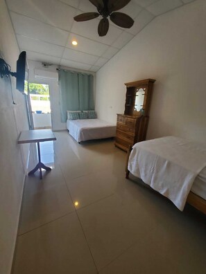 1 bedroom, desk, iron/ironing board, free WiFi