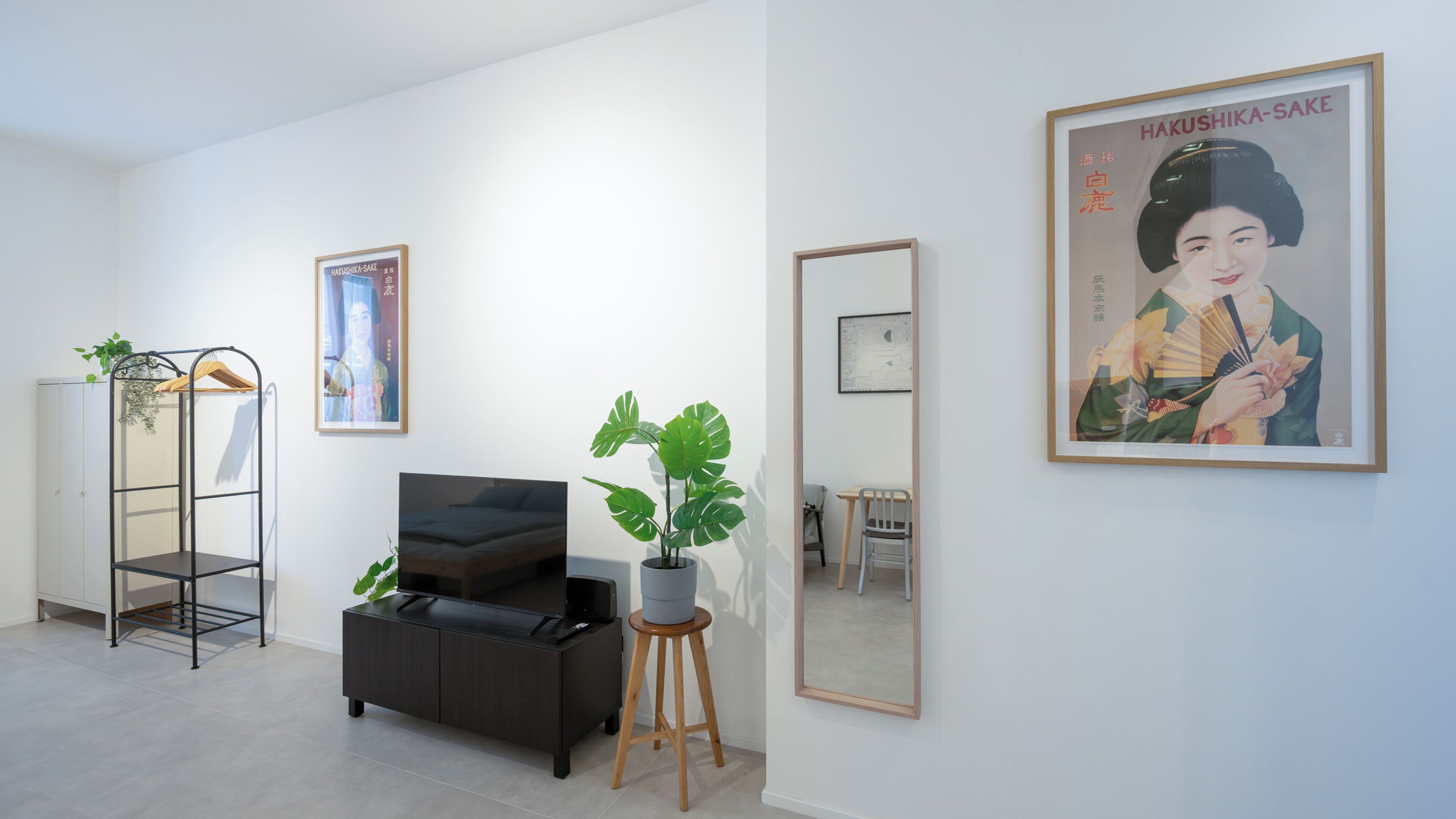 Apartment (0 Bedroom) | Interior