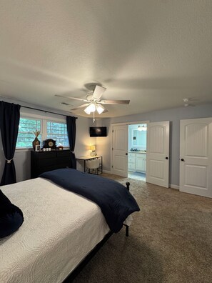 1 bedroom, iron/ironing board, WiFi, bed sheets - Peaceful Suite with private deck, master bedroom/bathroom with walk in shower. (Reidsville)