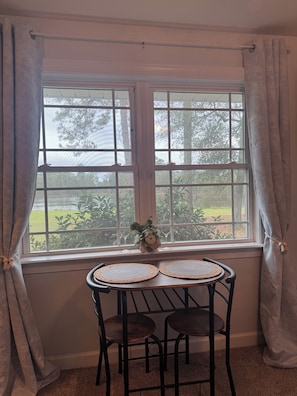 Dining - Peaceful Suite with private deck, master bedroom/bathroom with walk in shower. (Reidsville)