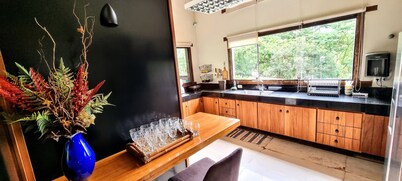 Estilo e Charme em Macacos