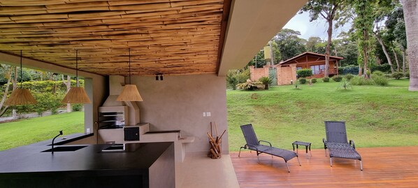 BBQ/picnic area