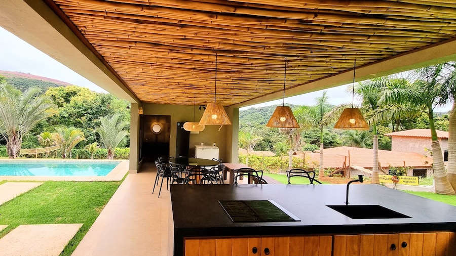 Estilo e Charme em Macacos