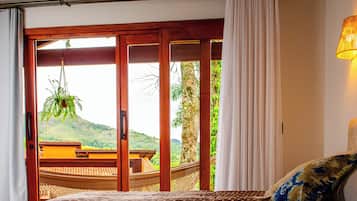 Family Cottage, Balcony, Mountain View | Laptop workspace, free WiFi