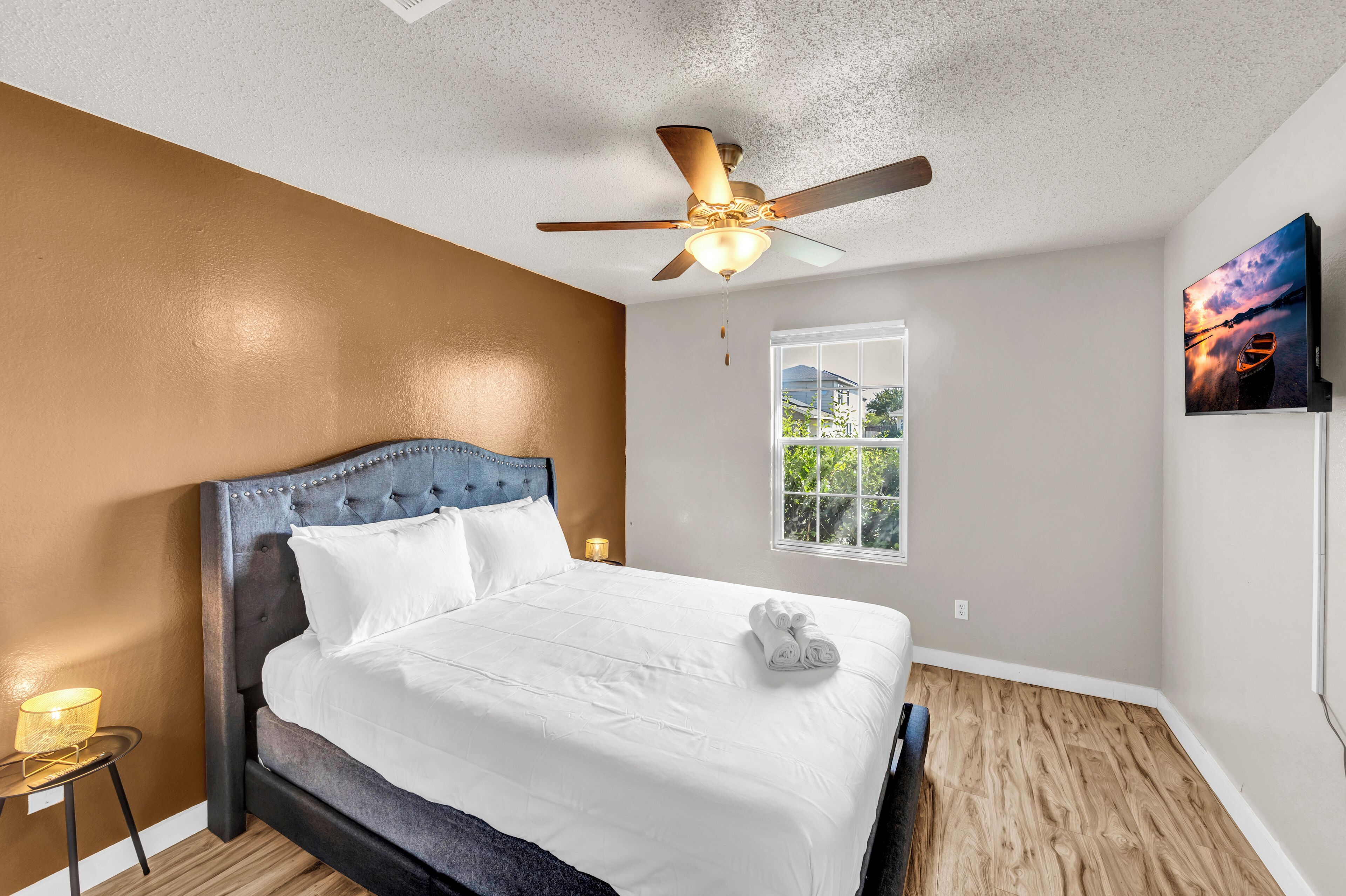 4 dormitorios, escritorio, tabla de planchar con plancha y wifi gratis