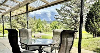 Tranquil Oasis in the Heart of Montana 1002