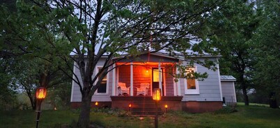 Rustic Elegance in Heart of Missouri 1002