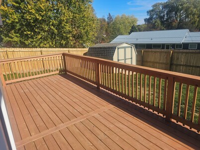 Spacious 4-bedroom estate in lovely Edinboro . Walking distance to the lake.