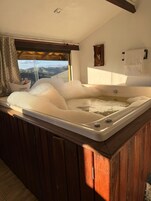 Presidential Suite, Mountain View | Bathroom | Towels