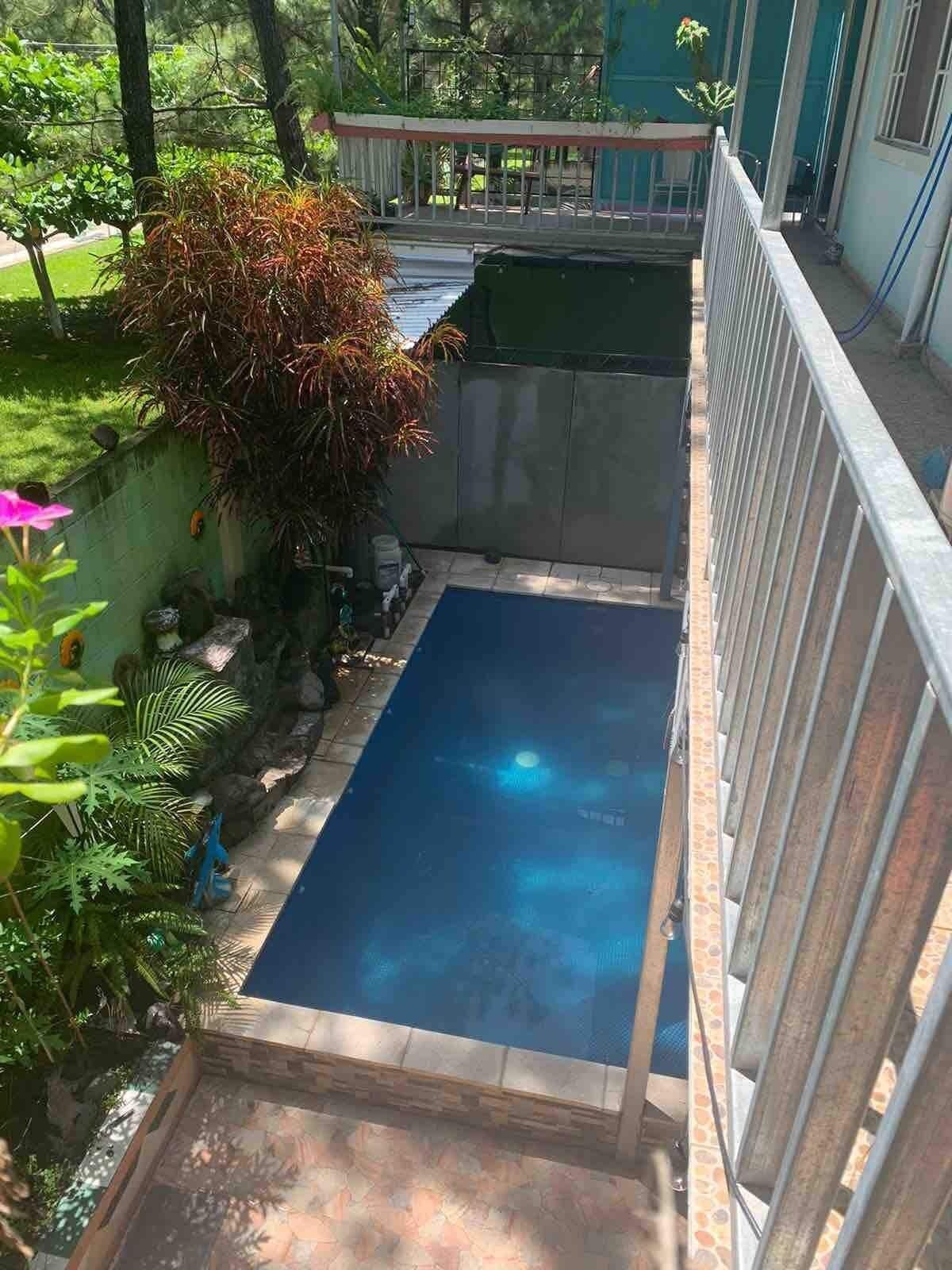 Habitación triple básica, balcón, vistas al jardín | Vistas al jardín