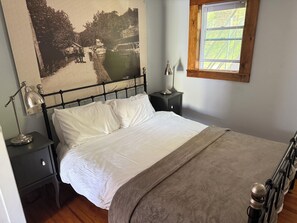 2 chambres, fer et planche à repasser, Wi-Fi, draps fournis