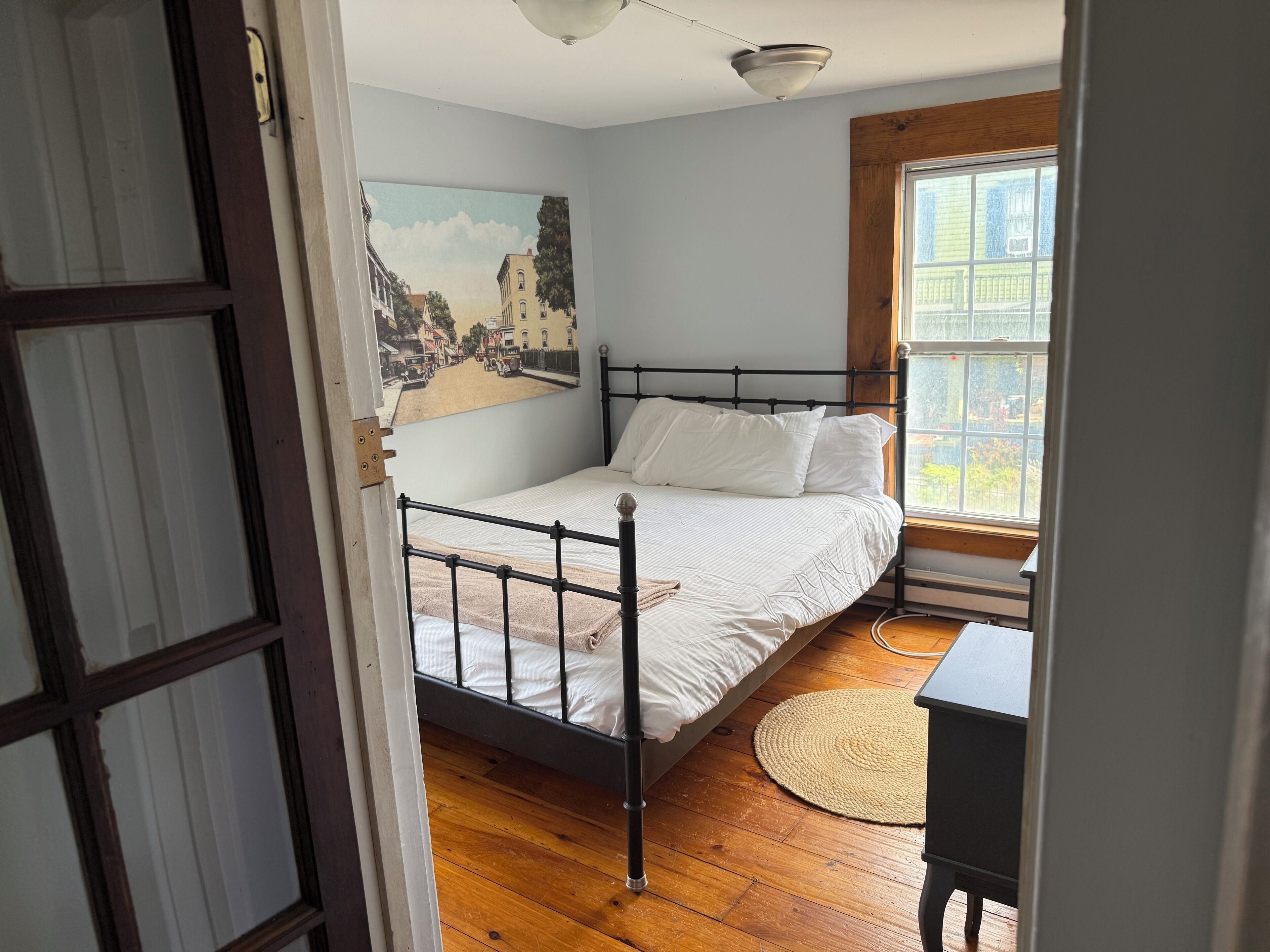 2 chambres, fer et planche à repasser, Wi-Fi, draps fournis