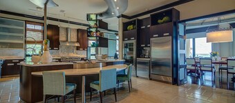 Villa B by the Sea in Nassau