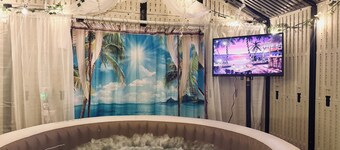 The Glebe House: Host 25, Arcade, Hot Tub, Speakeasy, Family & Friends Getaway