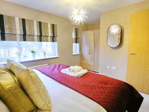 2 bedrooms, Internet, bed sheets - Modern 2 bed House Close To City (Manchester)