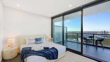 4 Schlafzimmer, Bügeleisen/Bügelbrett, Internetzugang, Bettwäsche