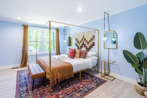 3 soverom, strykejern/-brett, wi-fi og sengetøy