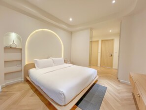 Maison, balcon, vue canal