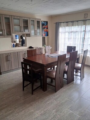 Dining - Kusi hotel Kakamega (Kakamega)
