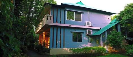 Façade de lâhĂ©bergement