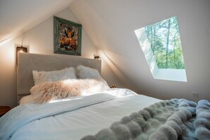 2 間睡房、熨斗/熨衫板、免費 Wi-Fi、床單