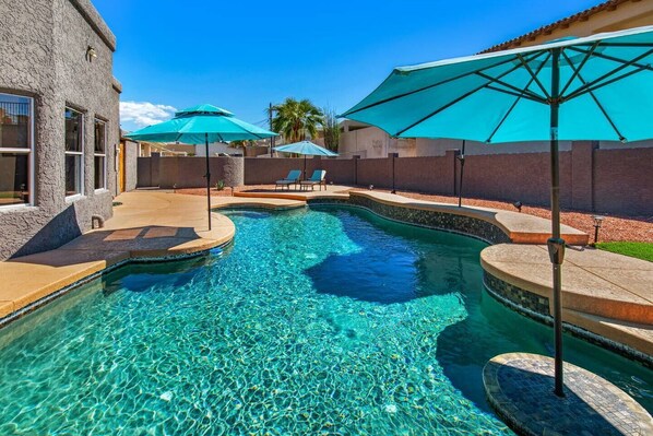 Pool - The Golden Hour Getaway | Pool | LakeViews | Games (Lake Havasu City)