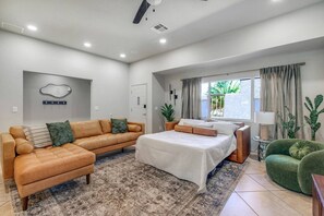Interior - The Golden Hour Getaway | Pool | LakeViews | Games (Lake Havasu City)