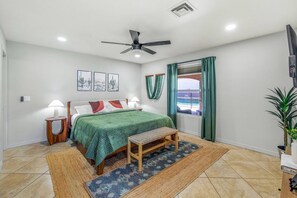 4 chambres, bureau, lit parapluie, Wi-Fi