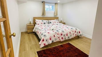 1 bedroom, iron/ironing board, internet