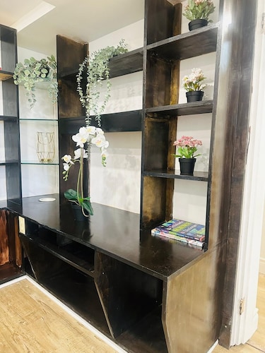 Newly renovated, laundry, separate entrance