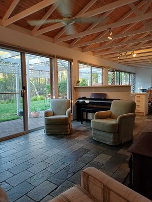 Interior - Tranquil home 5 minutes from Rosedale Beach, peaceful surrounds and creek (Rosedale)