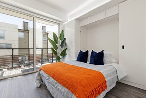 1 chambre, bureau, fer et planche à repasser, Wi-Fi