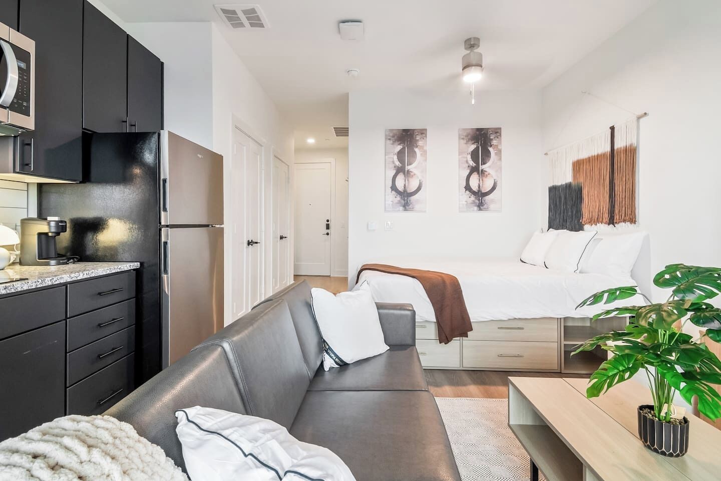 1 habitación, escritorio, wifi y ropa de cama 