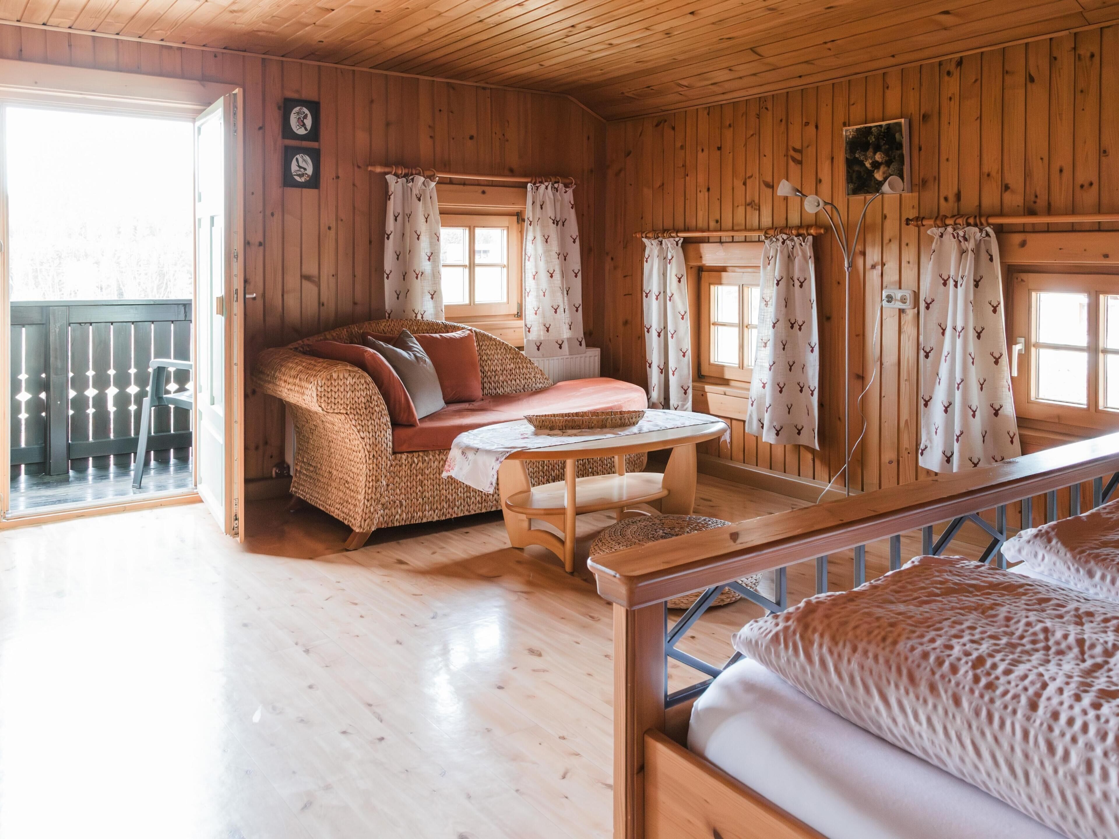 2 chambres, fer et planche à repasser, accès Internet