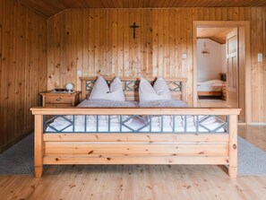 2 Schlafzimmer, Bügeleisen/Bügelbrett, Internetzugang