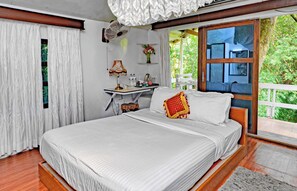 Free toiletries, towels, soap, shampoo - Green Peak Resorts (Bandarban)