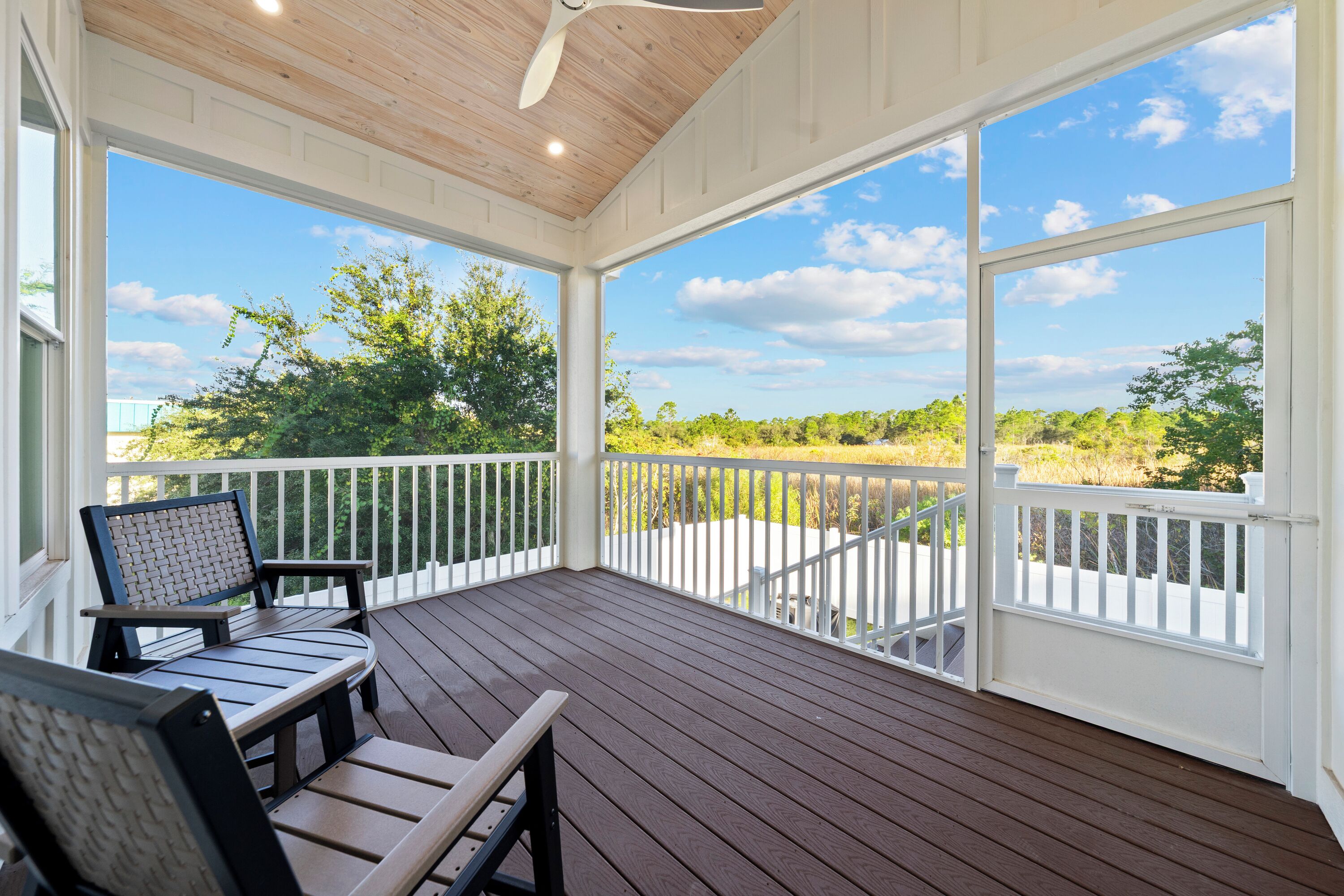 シグネチャー ハウス 4 ベッドルーム バルコニー ガーデンビュー | バルコニー