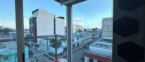 Penthouse Superior - balkong - utsikt mot staden | Terrass/Patio